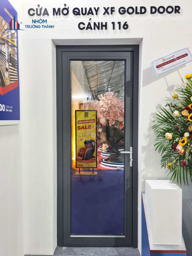 10 Cua Quay Gold Door