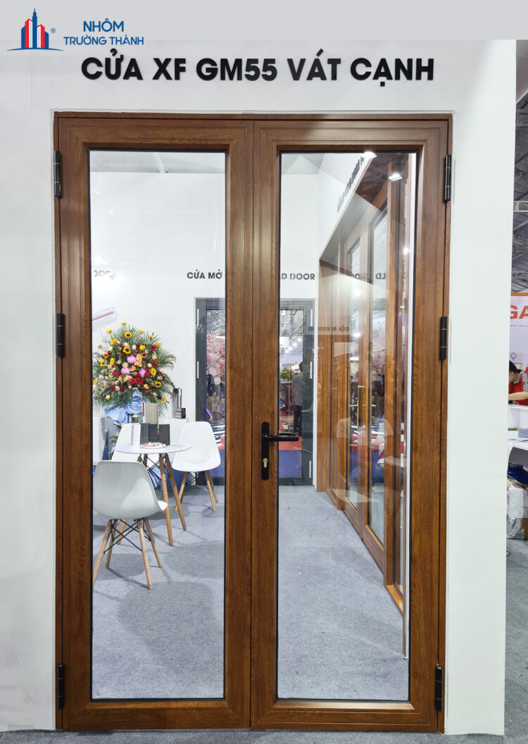 7 Cua Gold Door 55