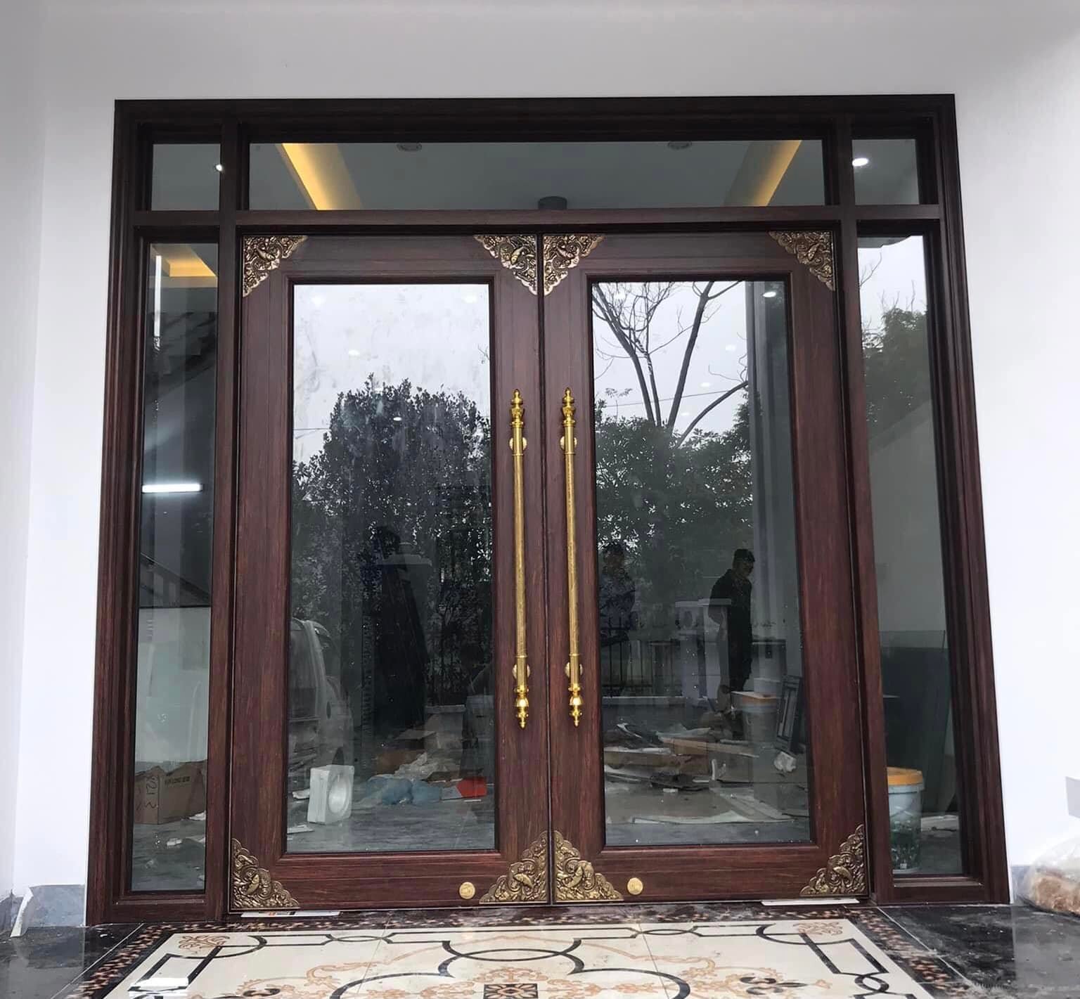 Cửa thủy lực cao cấp